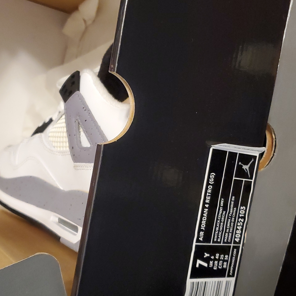 Retro 4 Jordans
